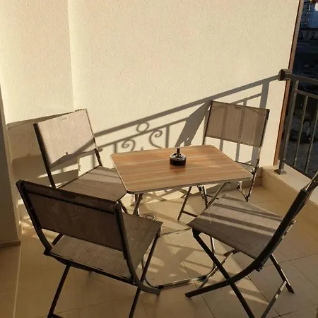 Apartament Apollon 9 Apartment *